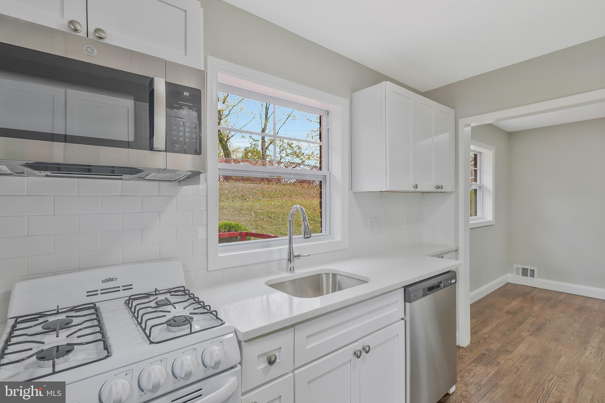 FOREST HEIGHTS - Residential