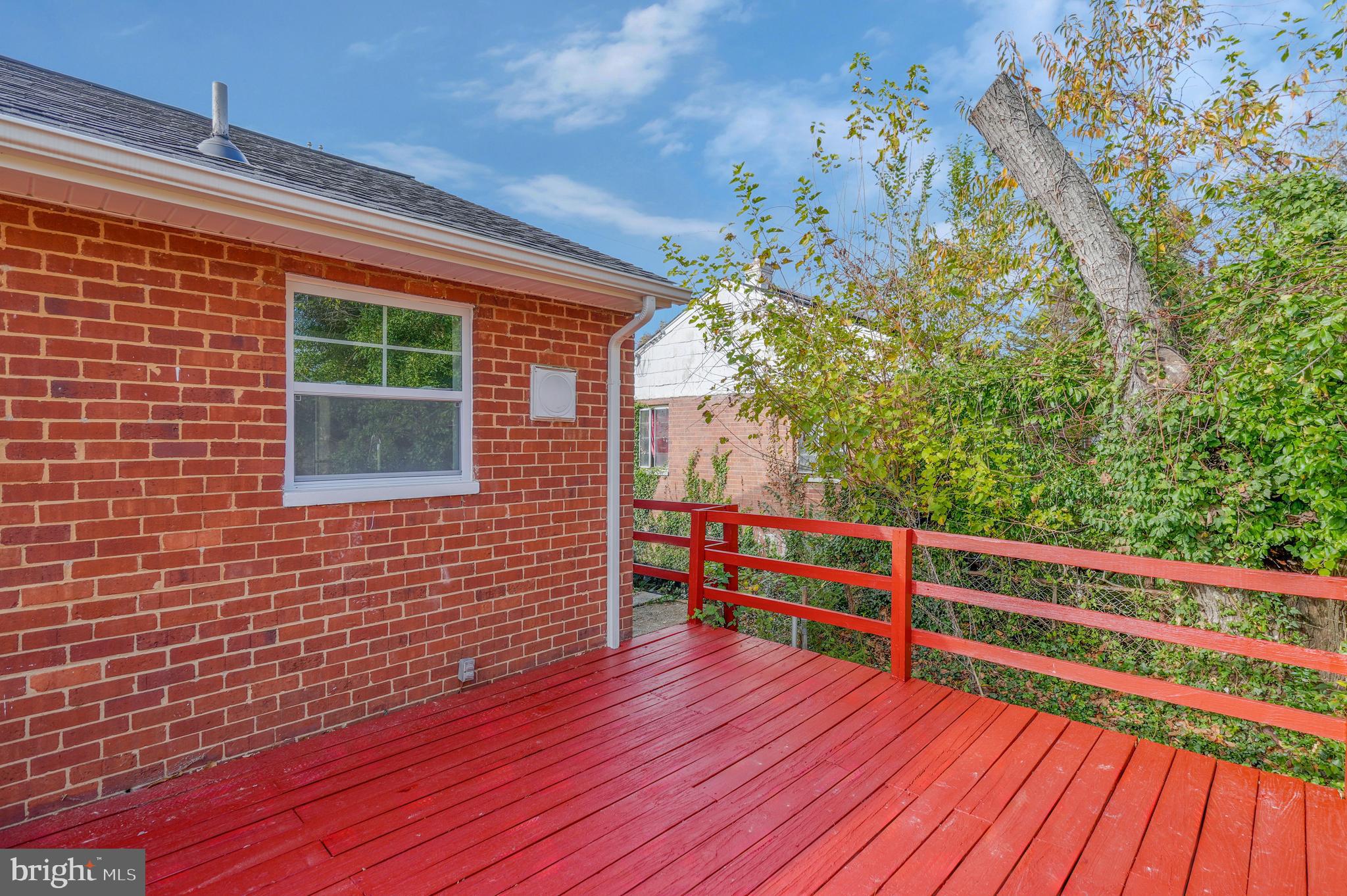 FOREST HEIGHTS - Residential