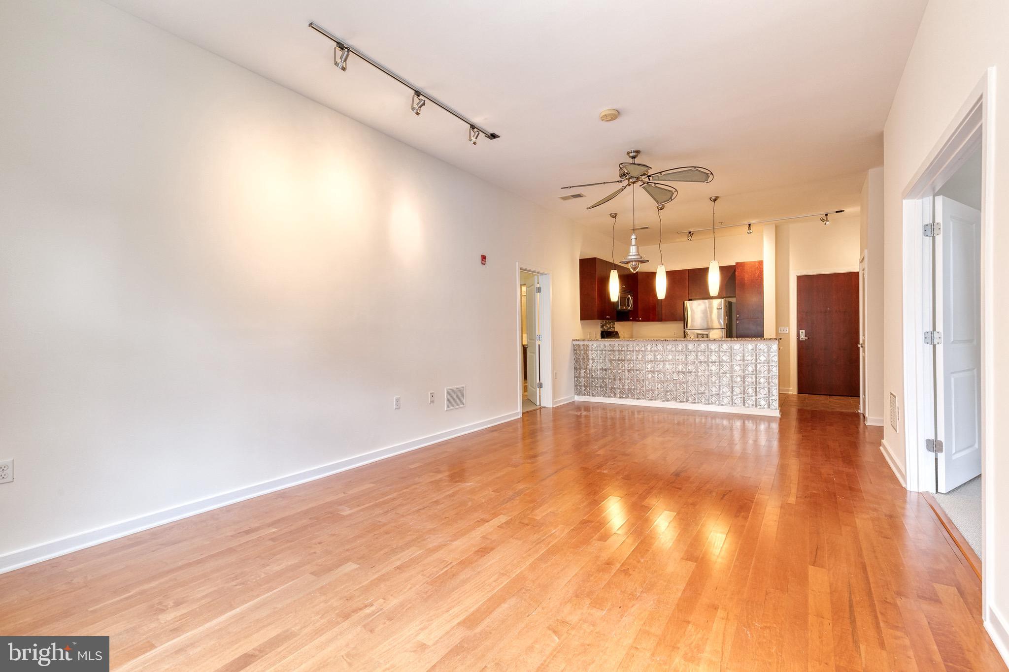 MOUNT VERNON PLACE HISTORIC DISTRICT - Residential Lease