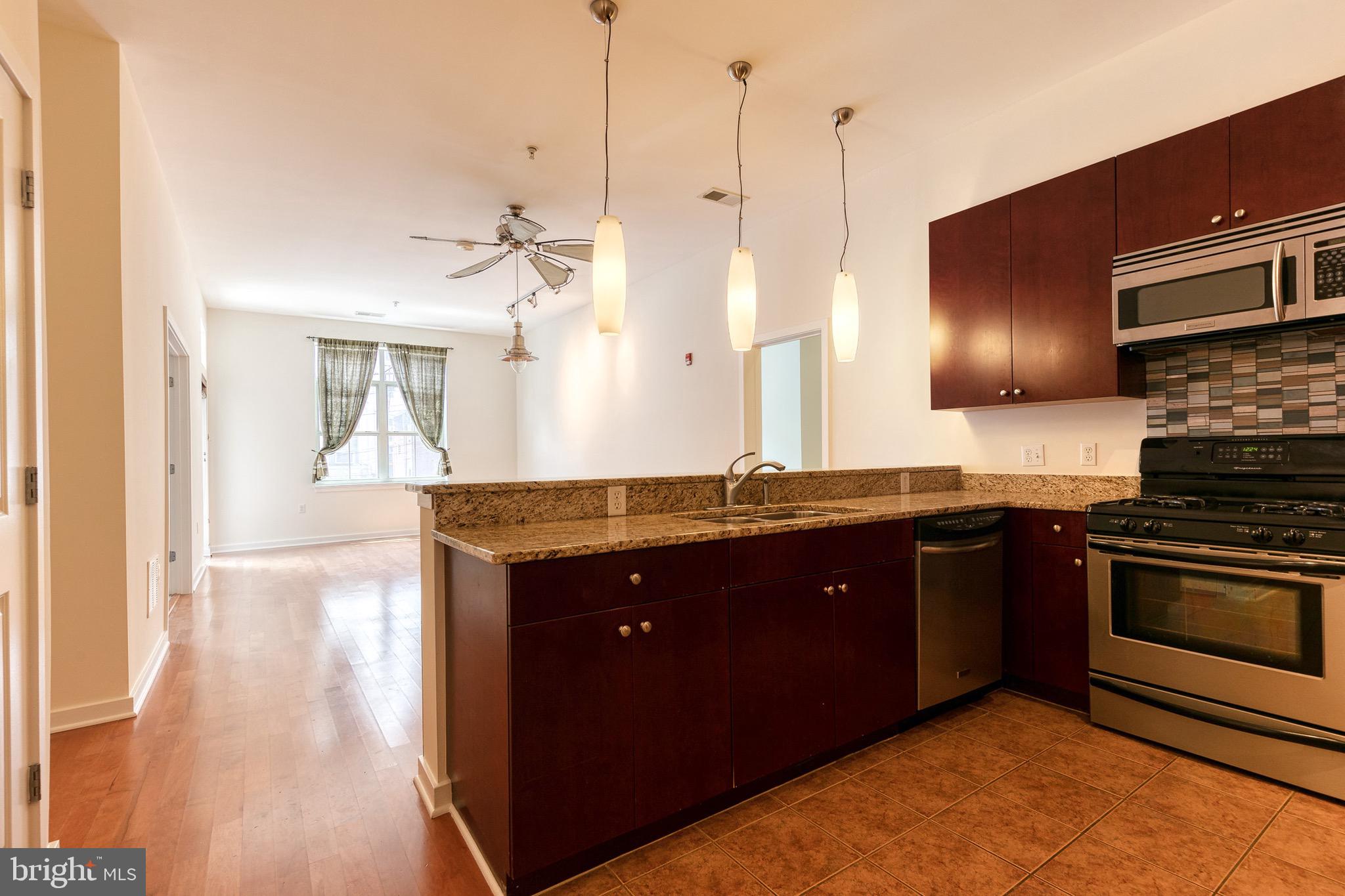 MOUNT VERNON PLACE HISTORIC DISTRICT - Residential Lease