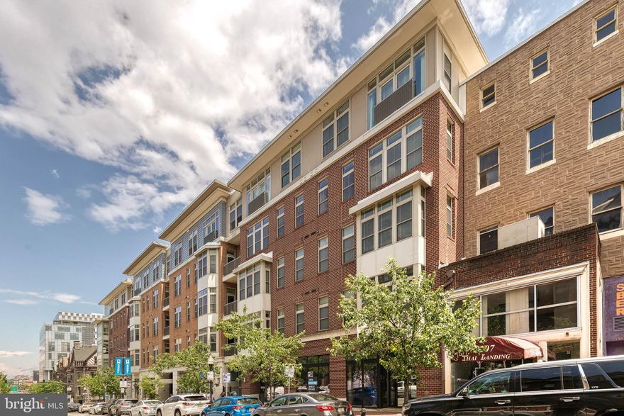 Welcome to twelve09 in the heart of gorgeous Mount Vernon! This modern condominium offers the best of city living, complete with TWO garage parking spots so you never have to worry about parking! Boasting 2 bedrooms and 2 bathrooms, this unit is bright, airy and welcoming. The gourmet kitchen features a custom backsplash, upgraded counter tops and a unique breakfast bar, and there is new carpet and fresh paint throughout. The secure entry building offers an onsite gym (on the same floor as unit #103!) and gorgeous courtyard. Conveniently located closed to countless restaurants, shops, universities, commuter routes and Penn Station. There's nothing to do but move in!