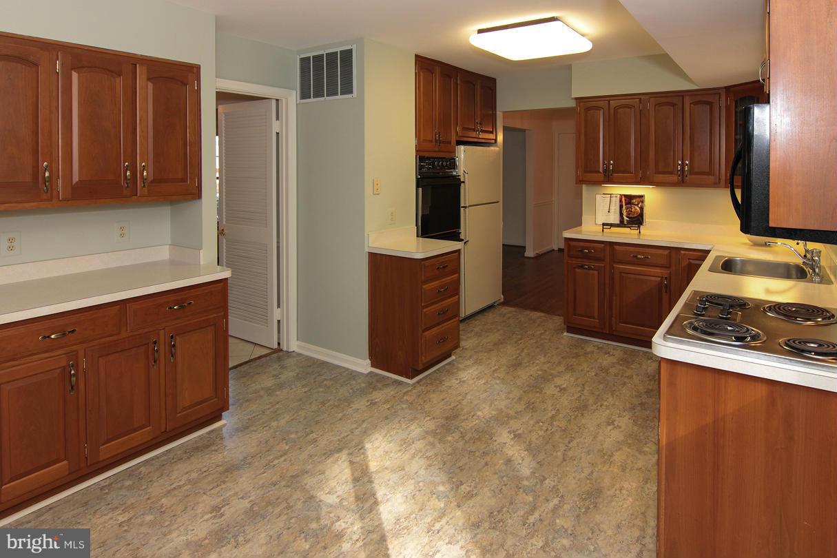 OLDE FORGE - Residential