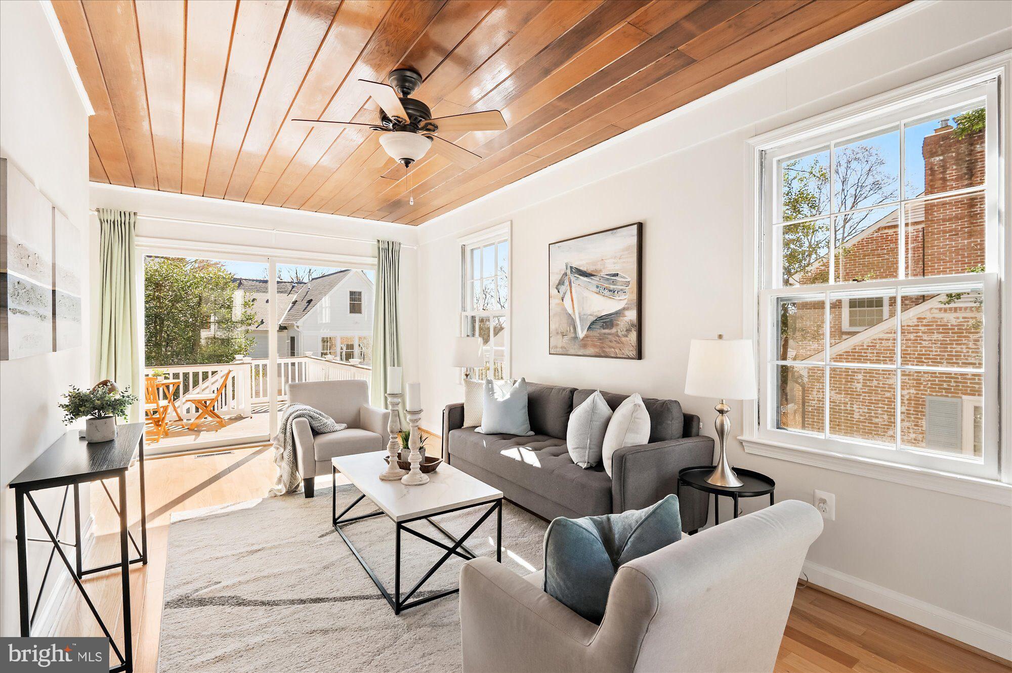 WESTMORELAND HILLS - Residential