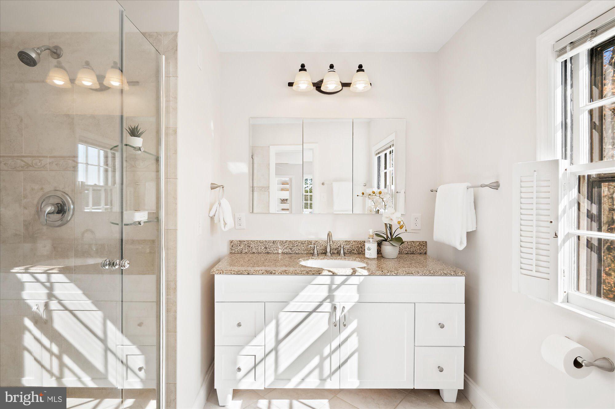 WESTMORELAND HILLS - Residential