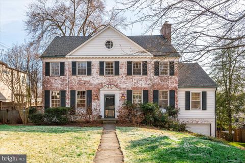 Photo of 5400 Blackistone Road, Bethesda, MD 20816 (MLS # MDMC2122054)