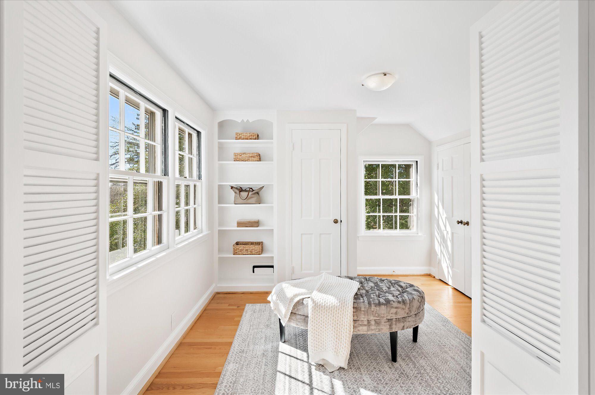 WESTMORELAND HILLS - Residential