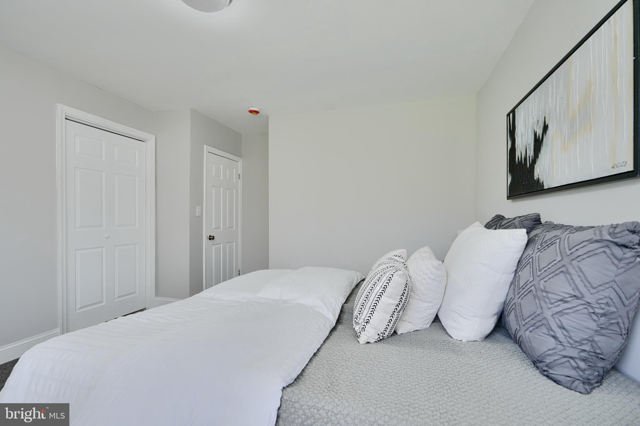 MOUNT WASHINGTON - Residential