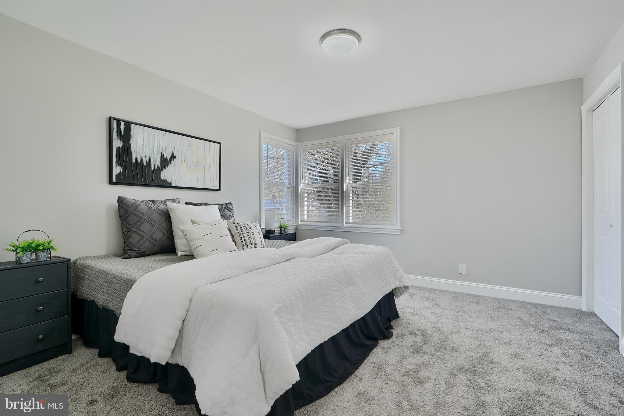 MOUNT WASHINGTON - Residential