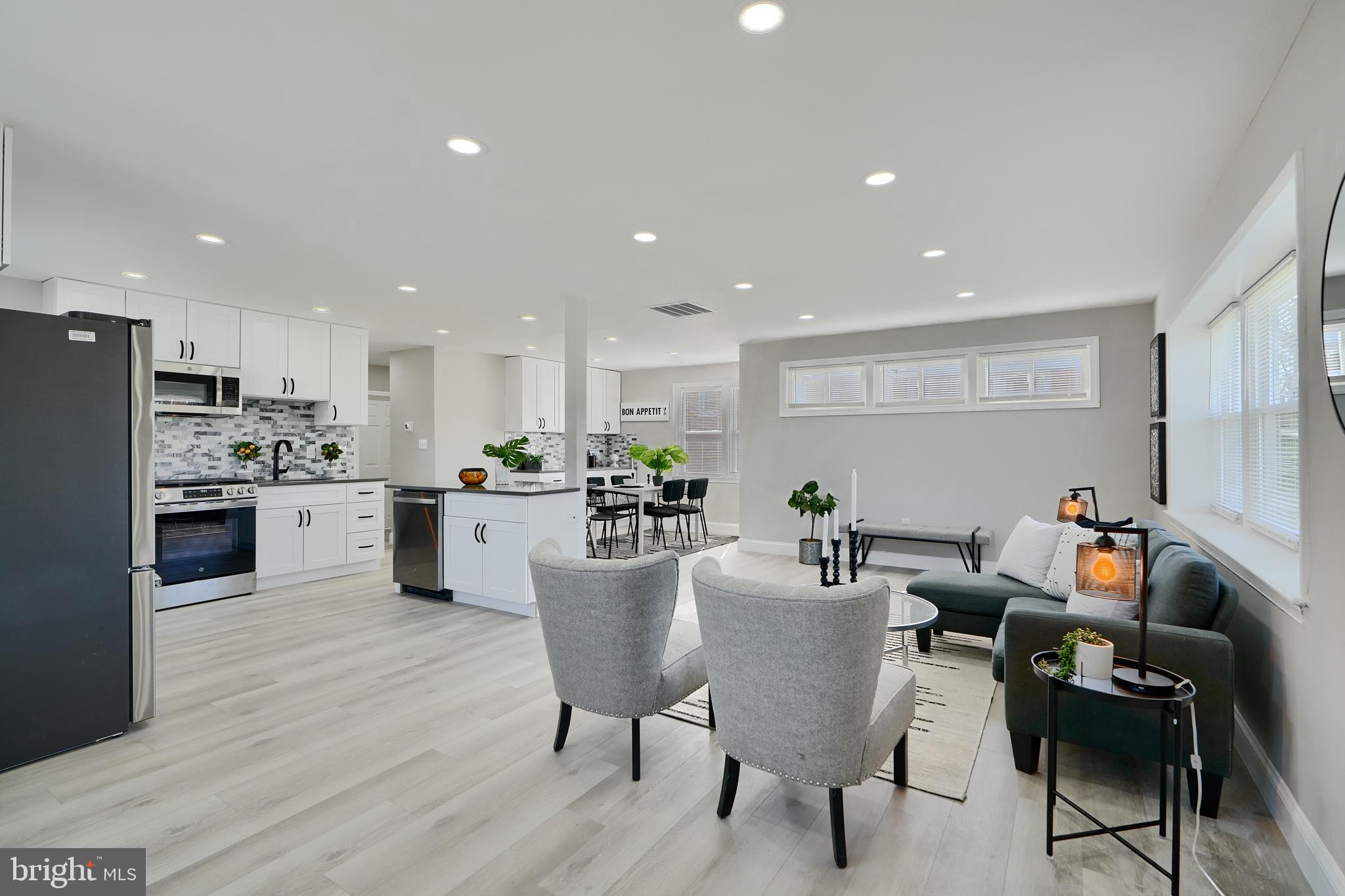 MOUNT WASHINGTON - Residential