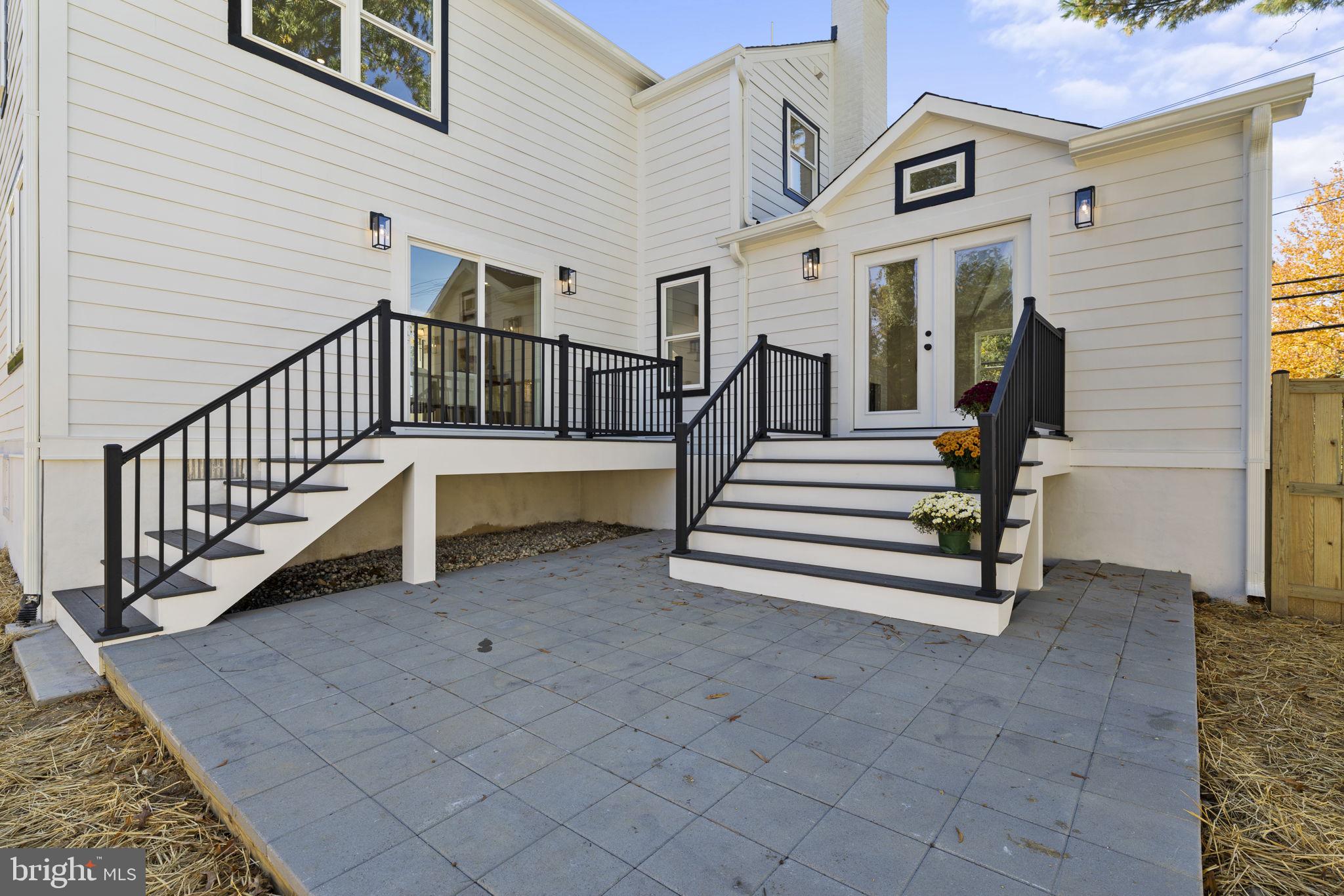 CLAREMONT - Residential