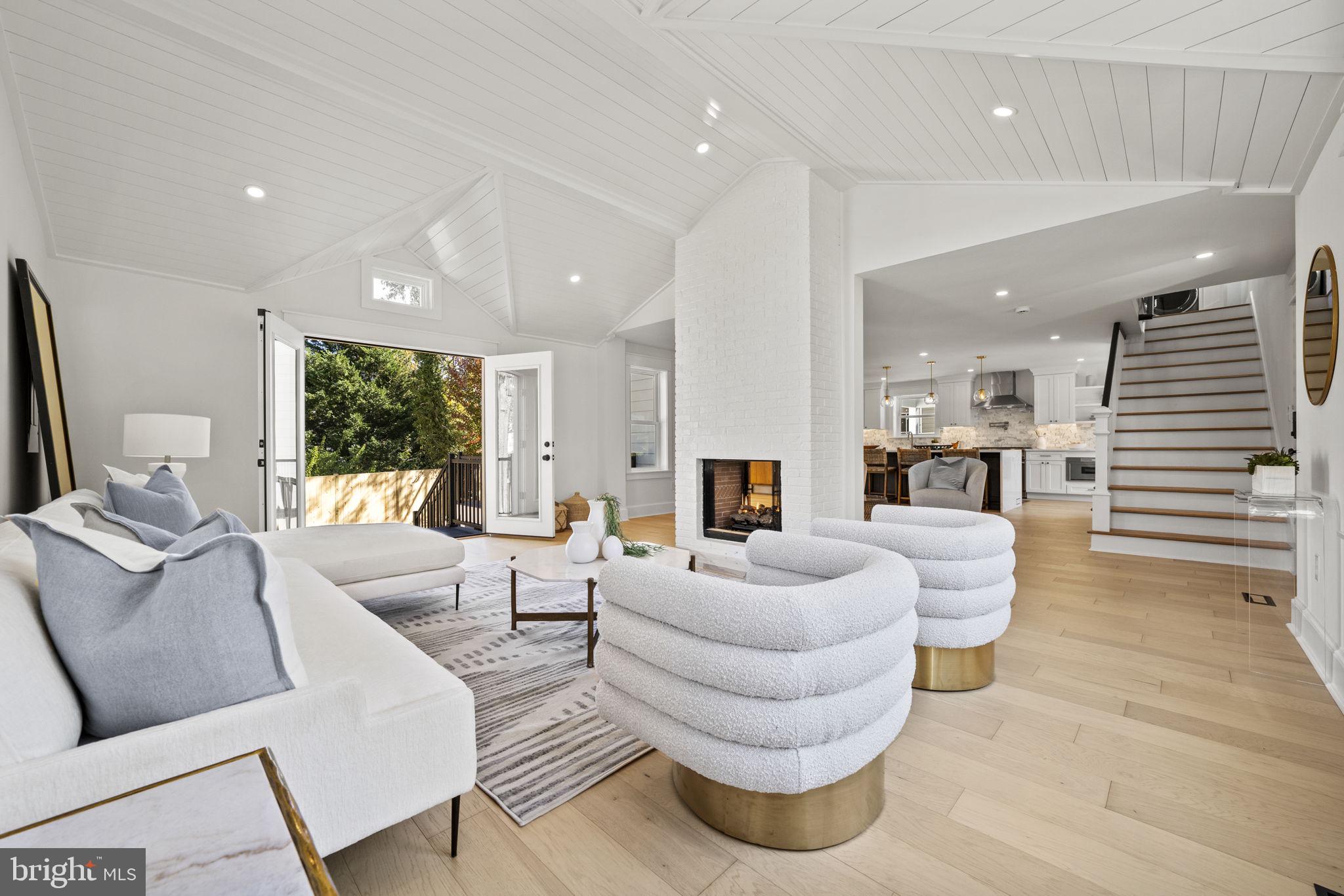 CLAREMONT - Residential