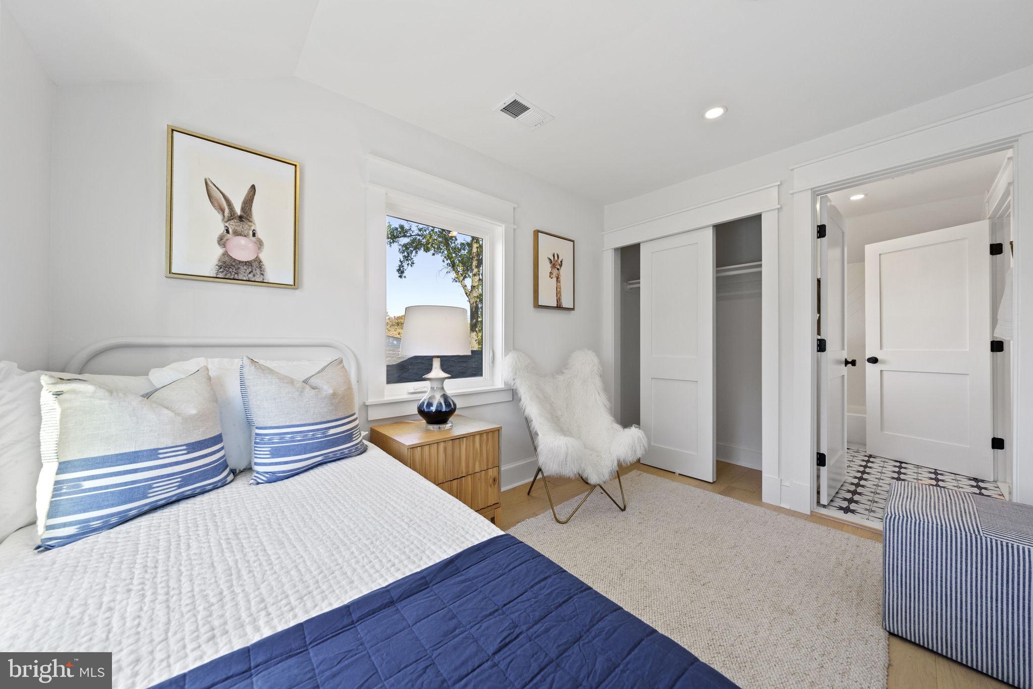 CLAREMONT - Residential