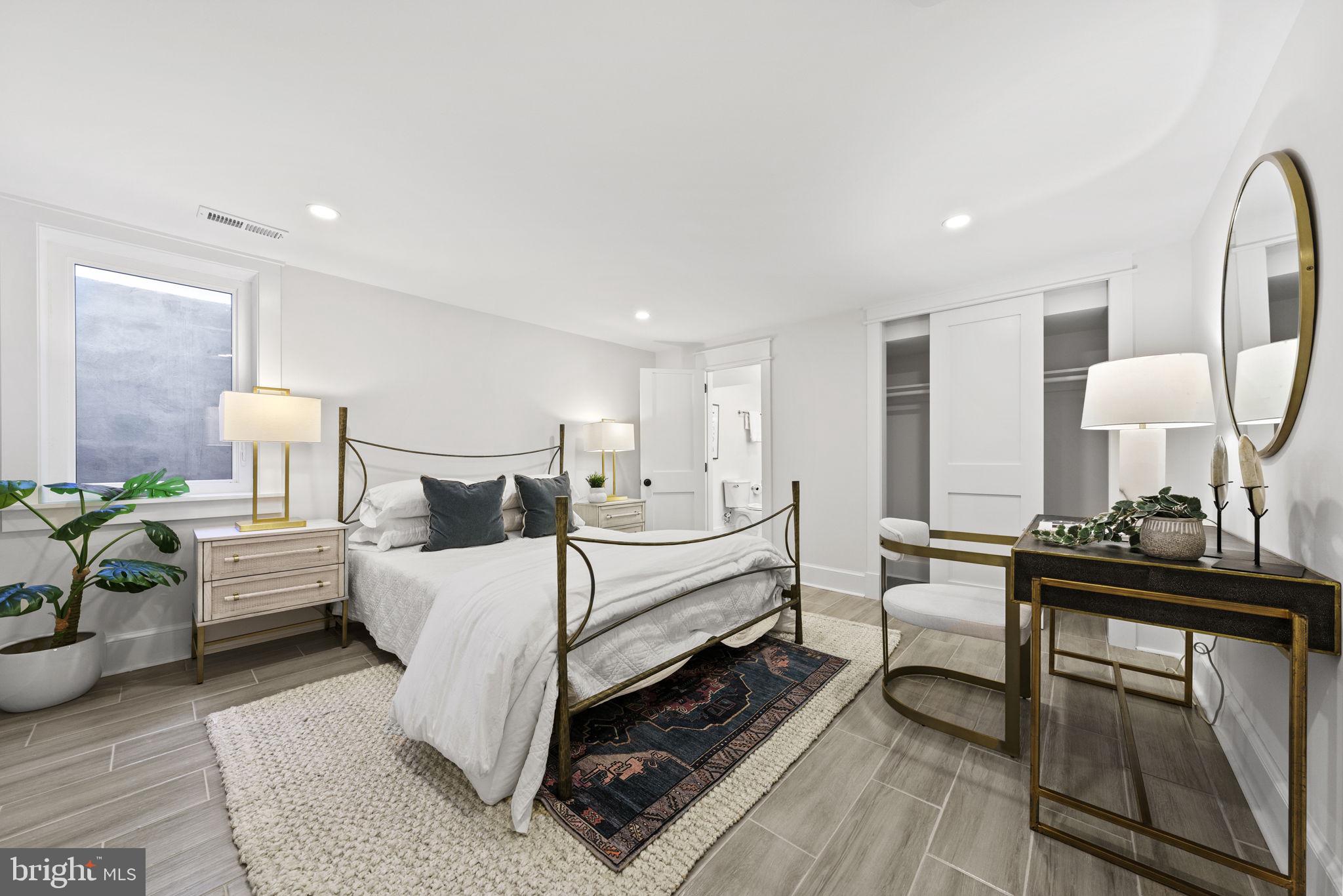 CLAREMONT - Residential