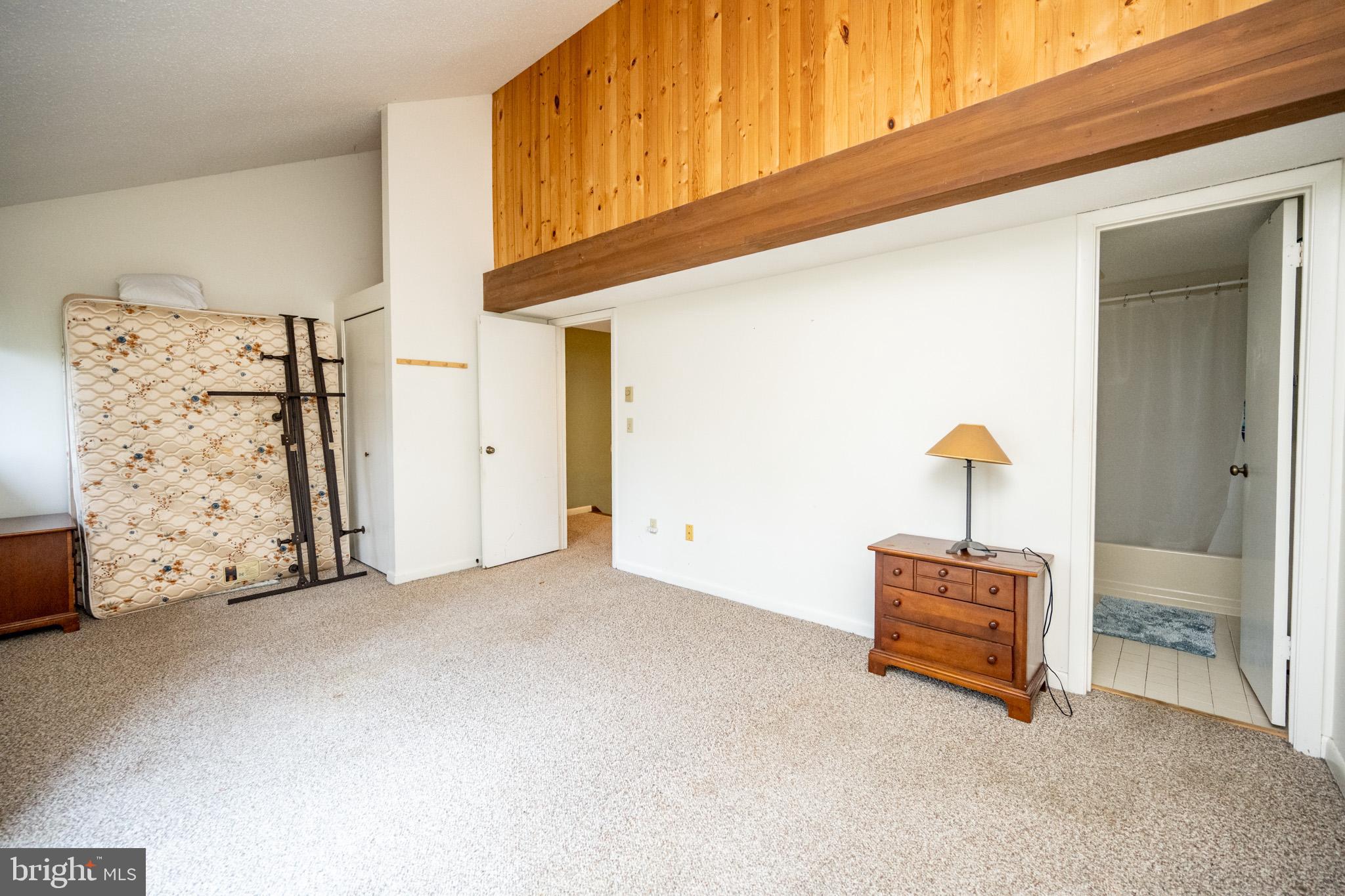 VILLAGES OF WISP - Residential