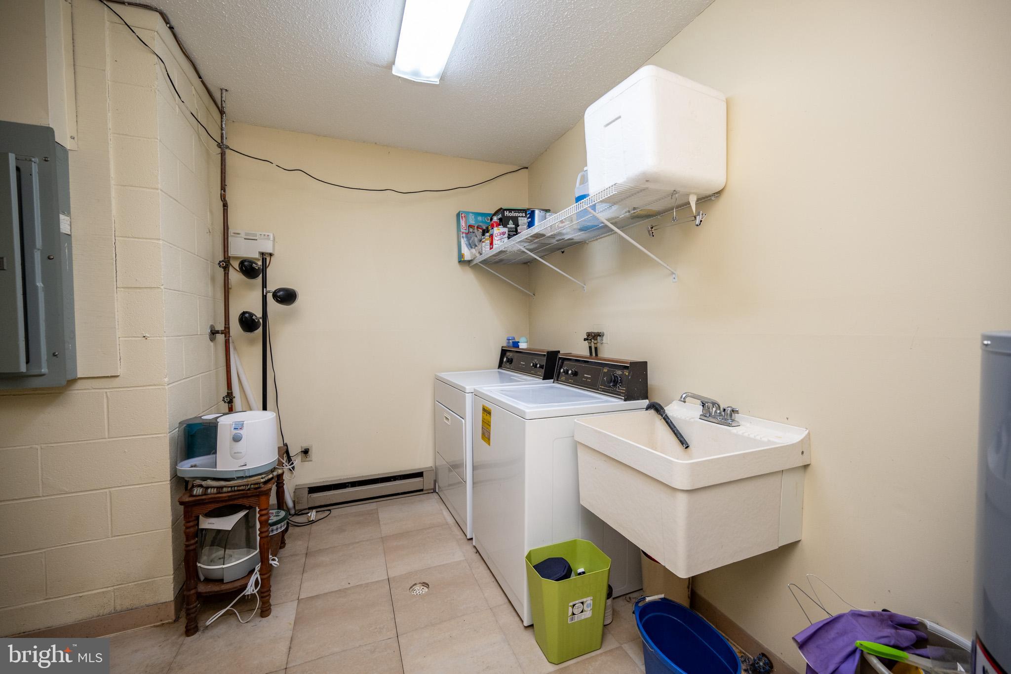 VILLAGES OF WISP - Residential