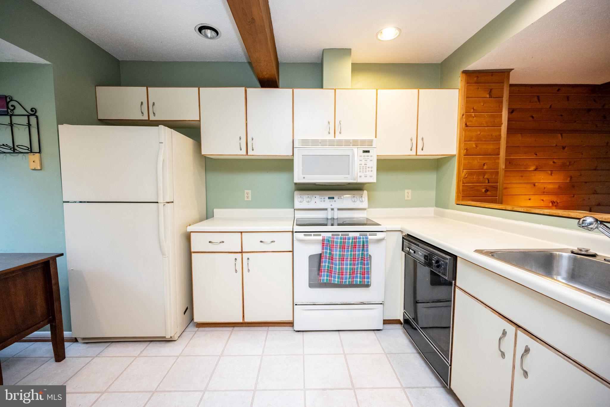 VILLAGES OF WISP - Residential