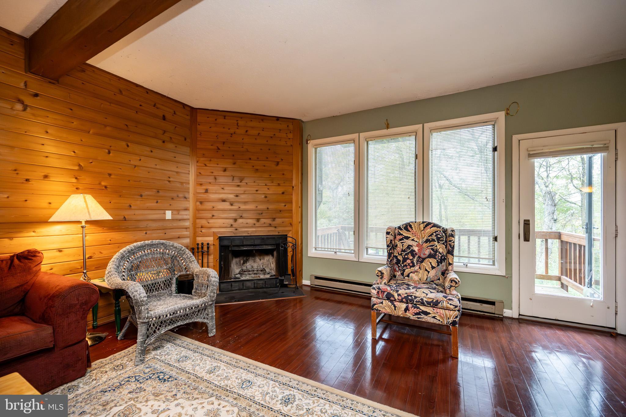 VILLAGES OF WISP - Residential