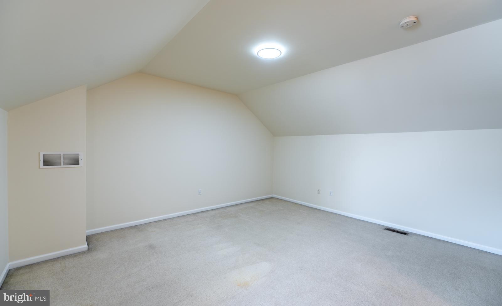 GREEN POINT - Residential