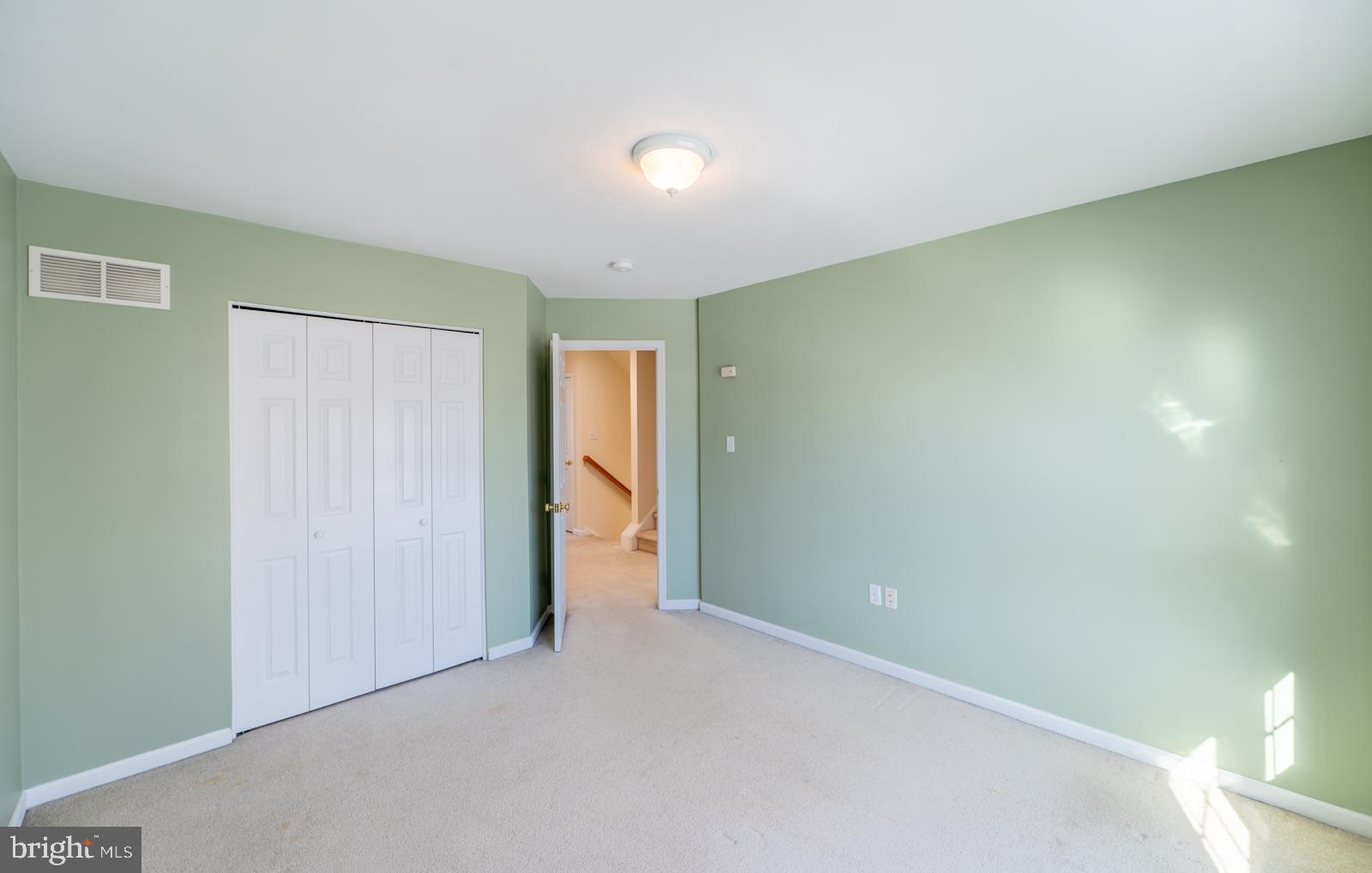 GREEN POINT - Residential