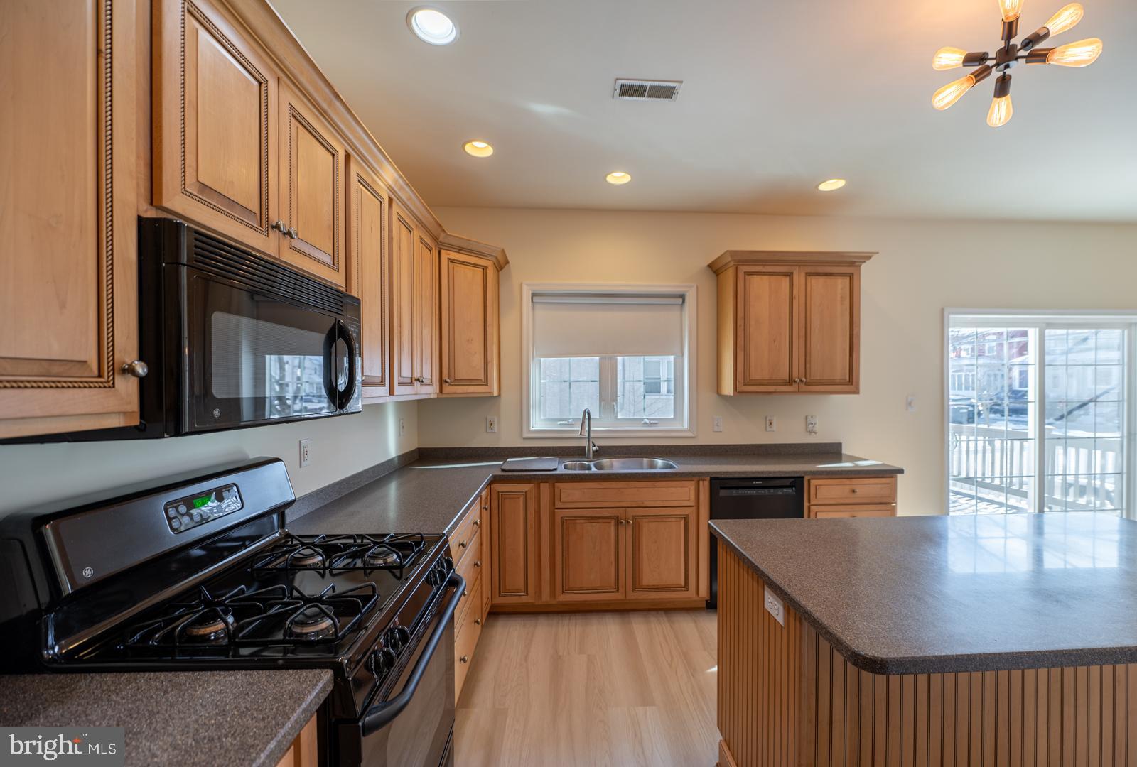 GREEN POINT - Residential