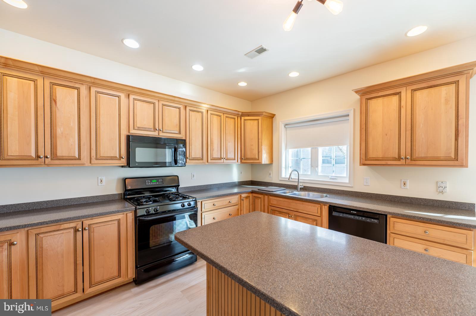 GREEN POINT - Residential