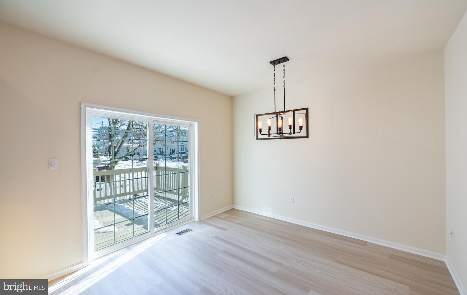 GREEN POINT - Residential