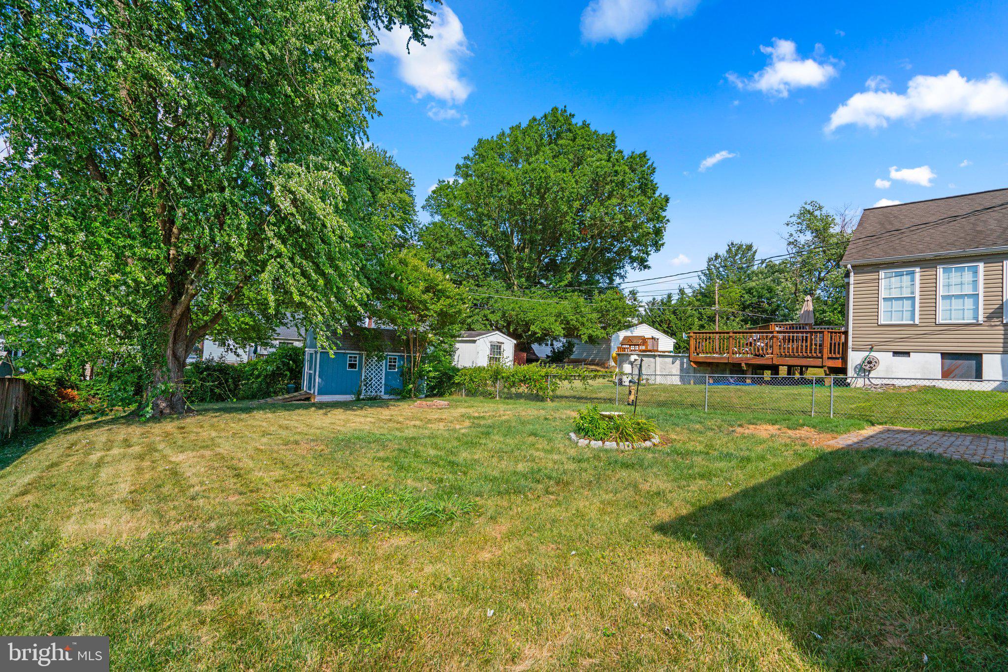 OAKLAND TERRACE - Residential