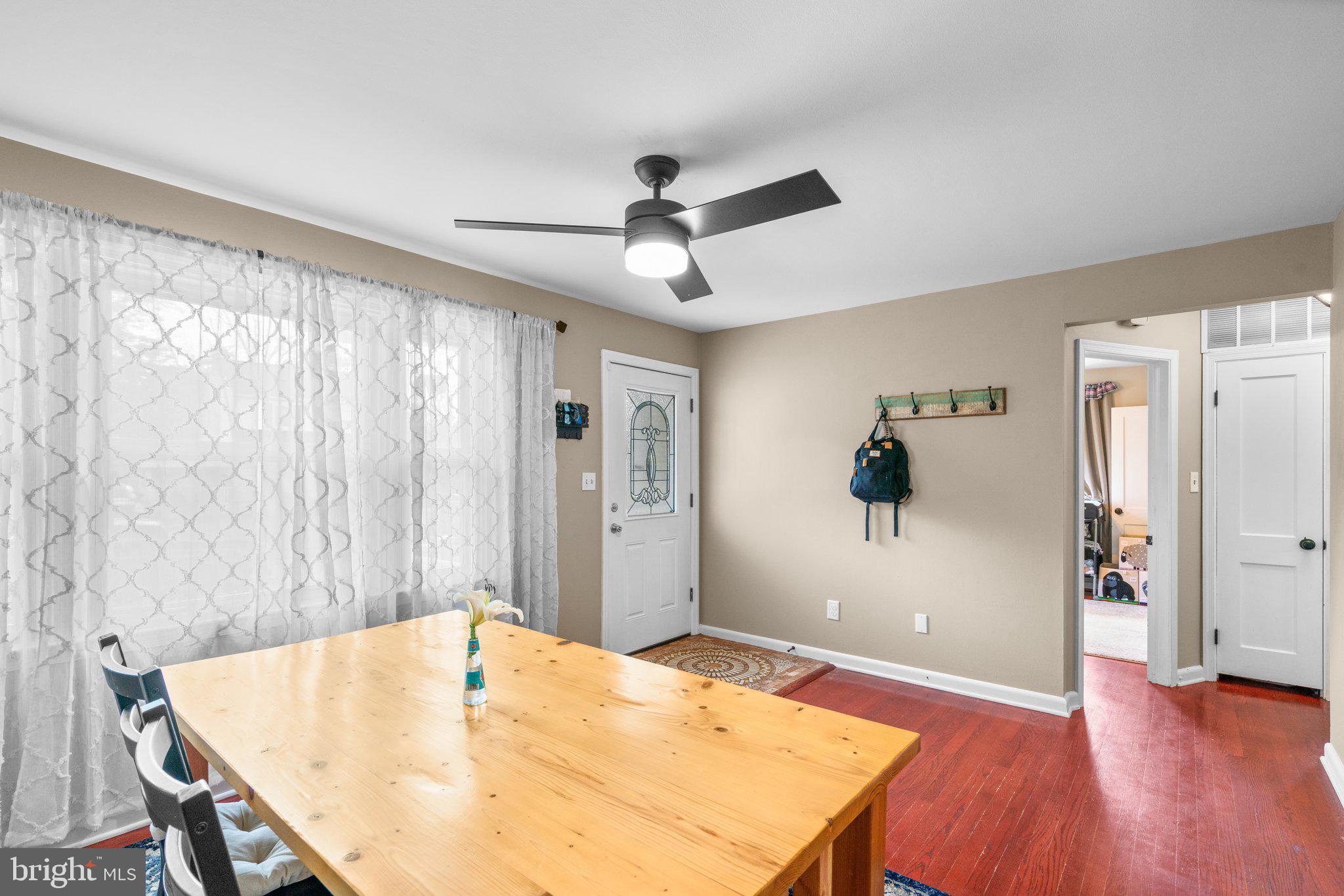 OAKLAND TERRACE - Residential