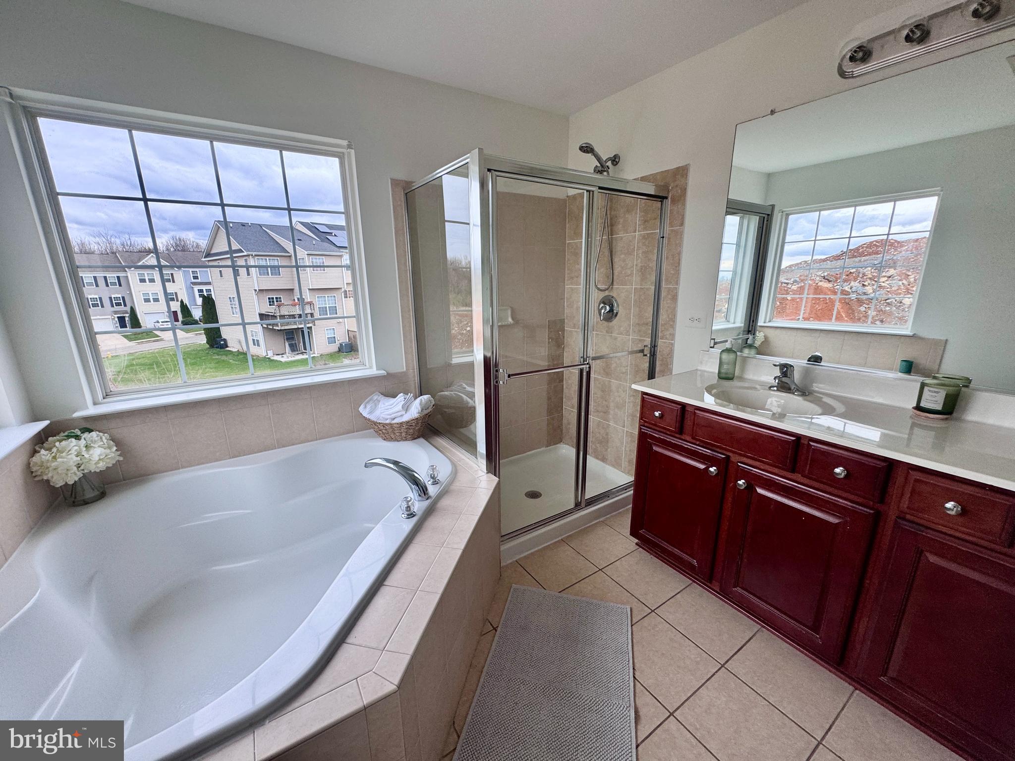 THE GALLERY - Residential