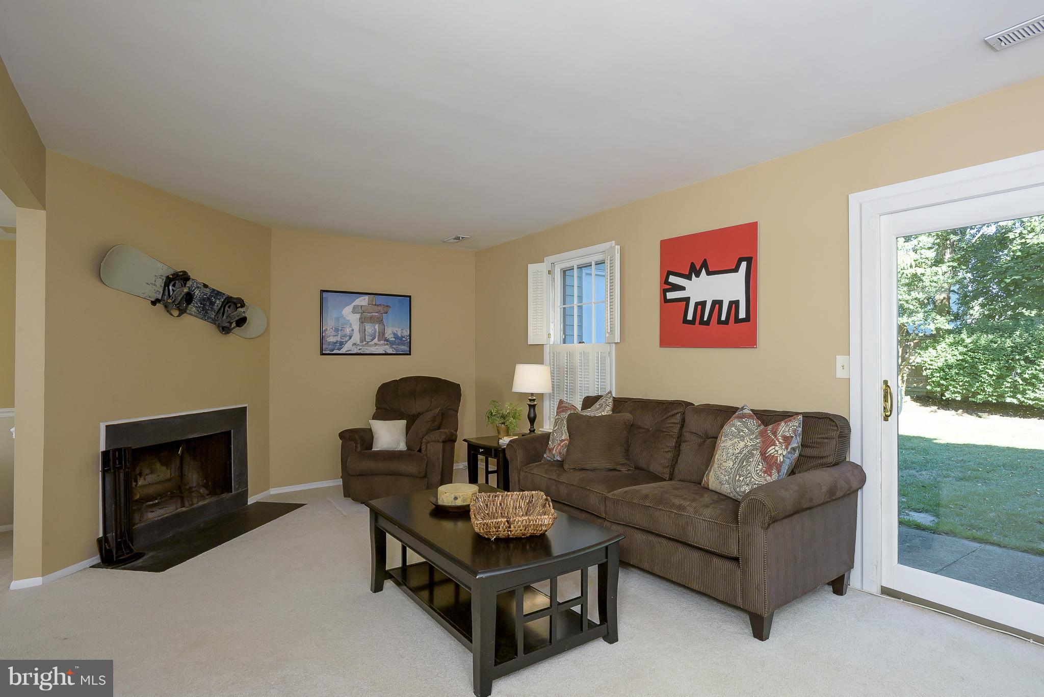 WHISPERING WOODS - Residential