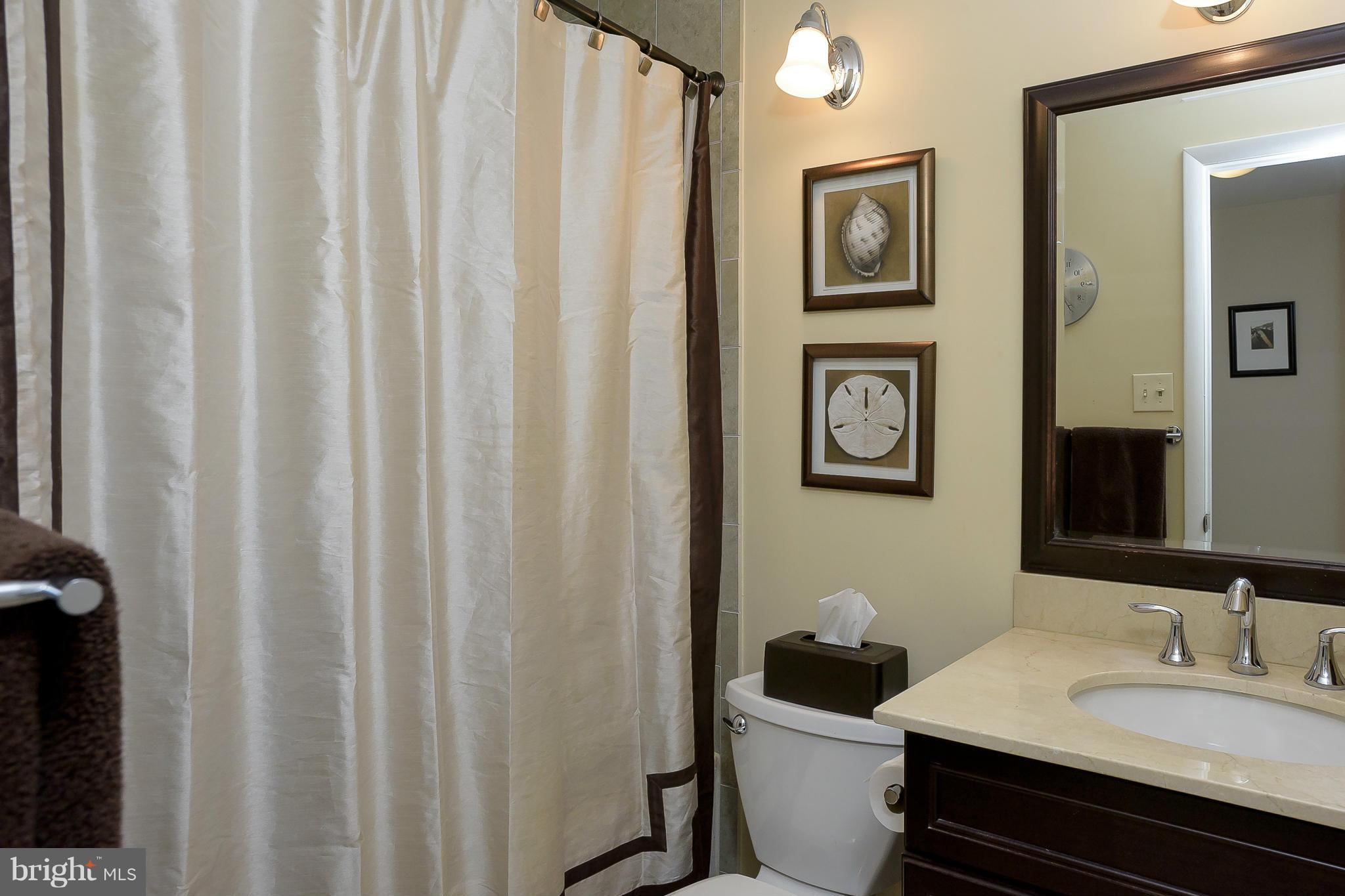 WHISPERING WOODS - Residential