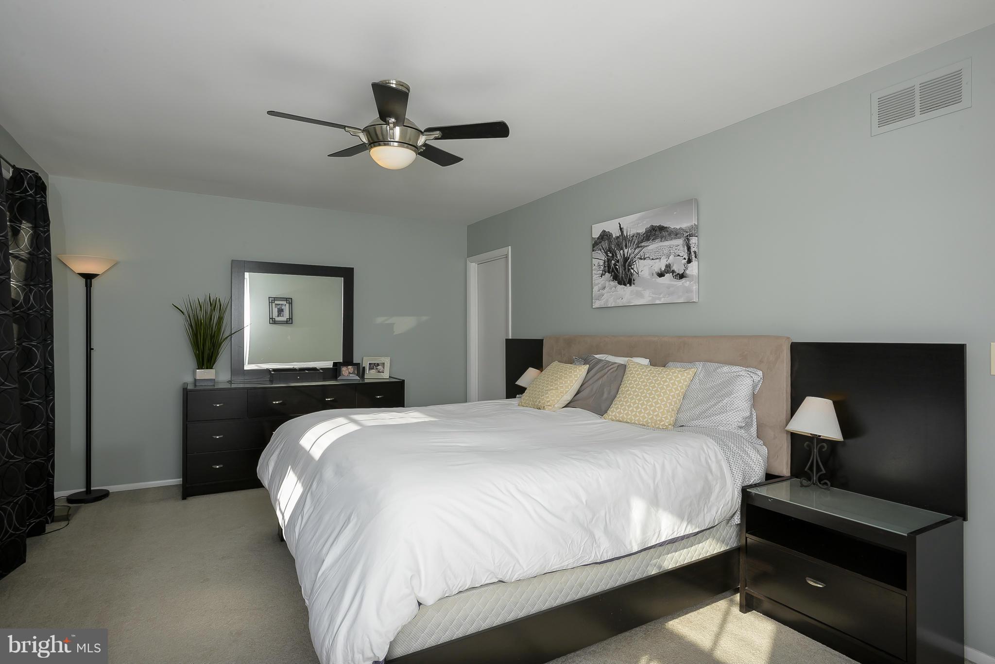 WHISPERING WOODS - Residential