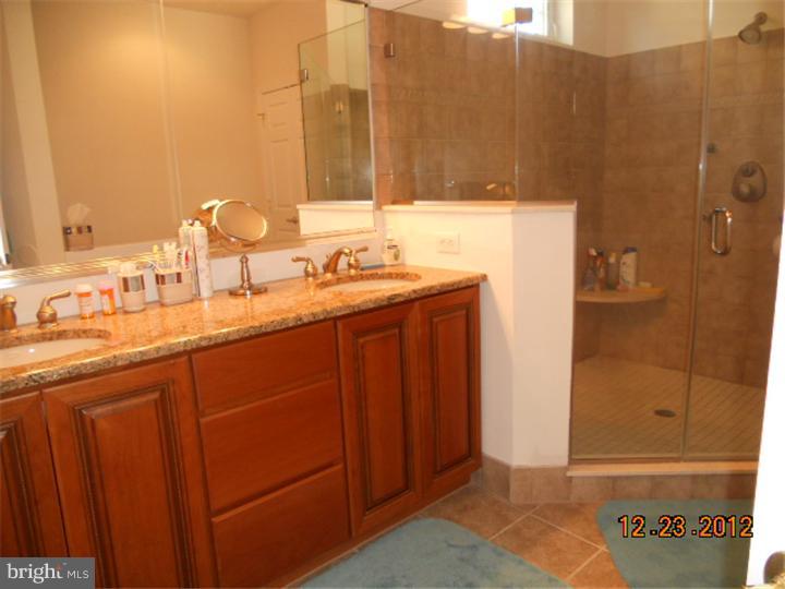 THE VILLAS OF LAMPLI - Residential