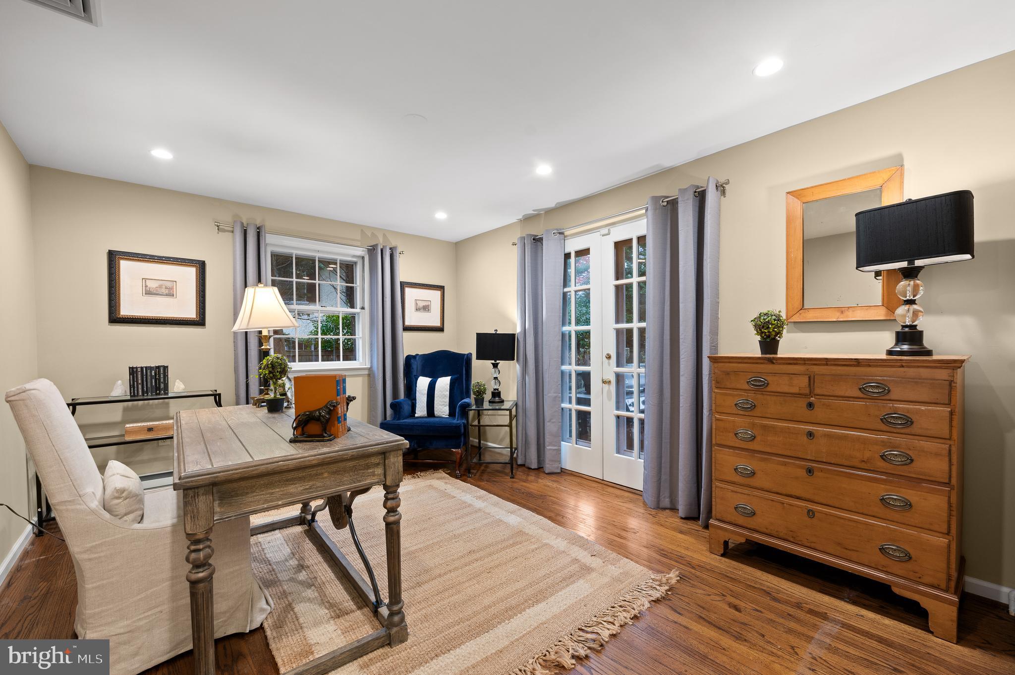 SOUTH WAYNE - Residential