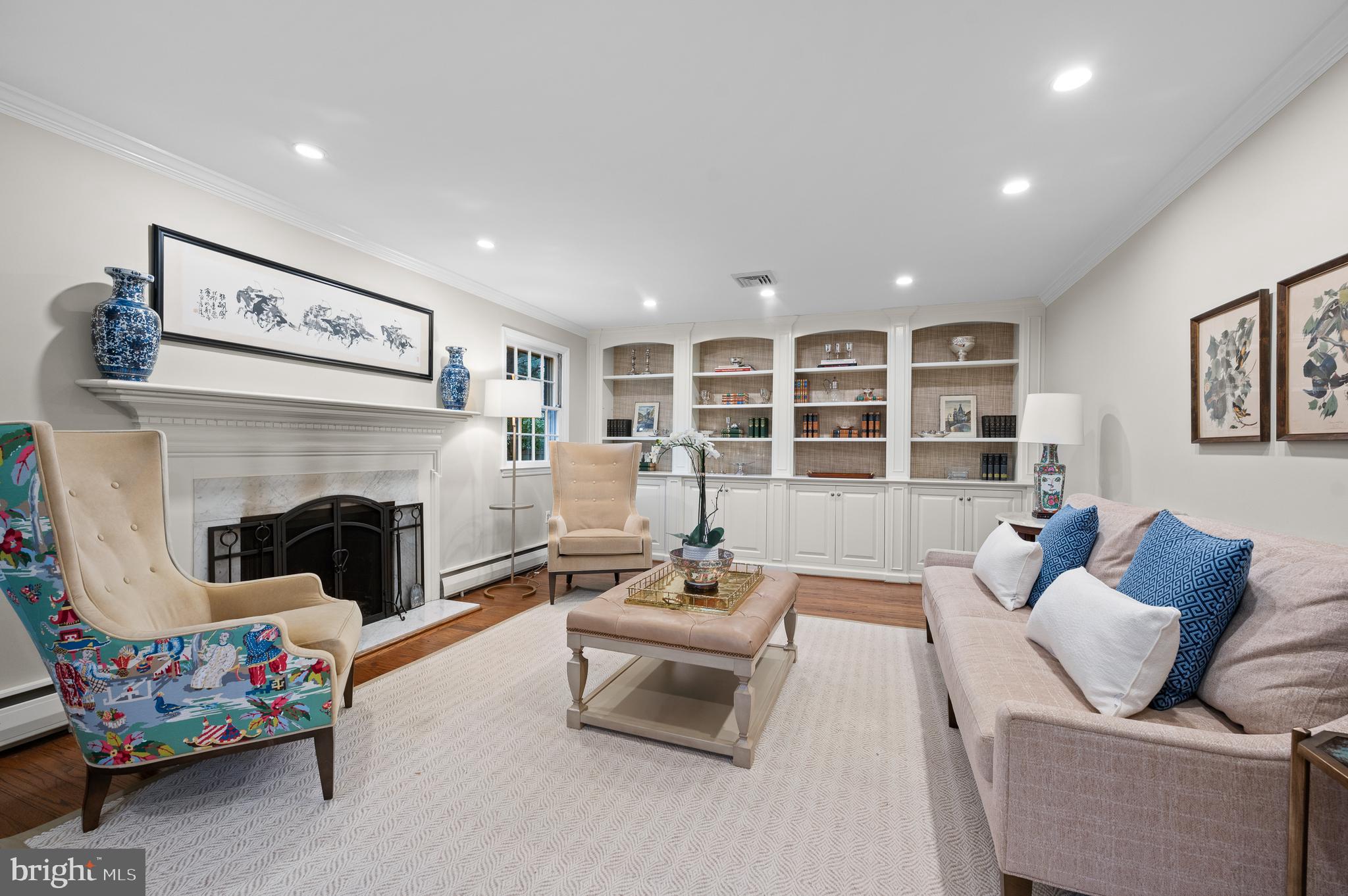 SOUTH WAYNE - Residential