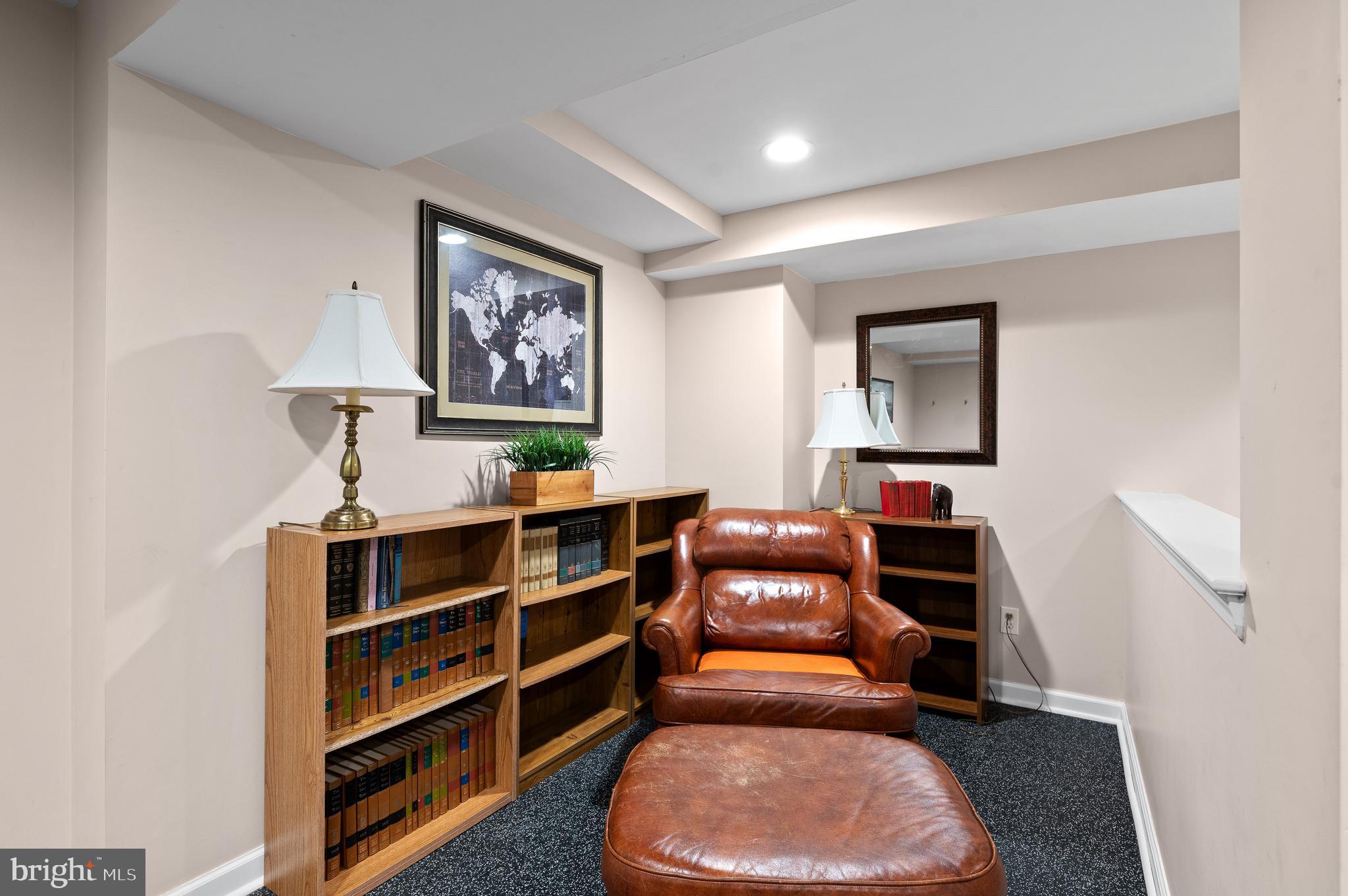 SOUTH WAYNE - Residential