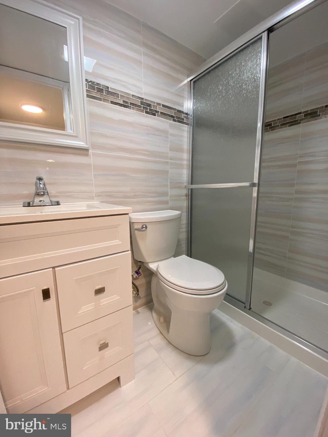 WEST EDMONDALE - Residential