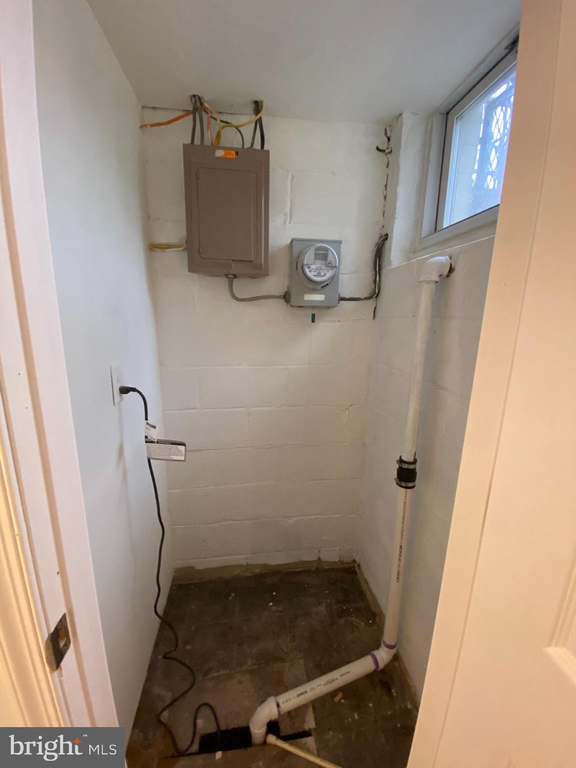 WEST EDMONDALE - Residential