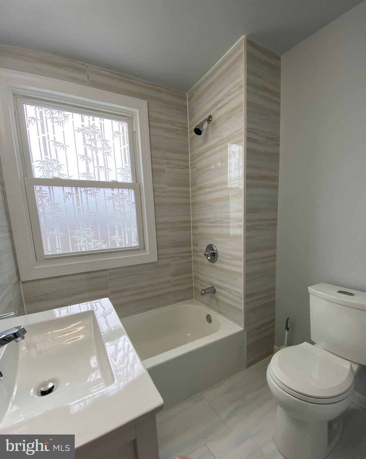 WEST EDMONDALE - Residential