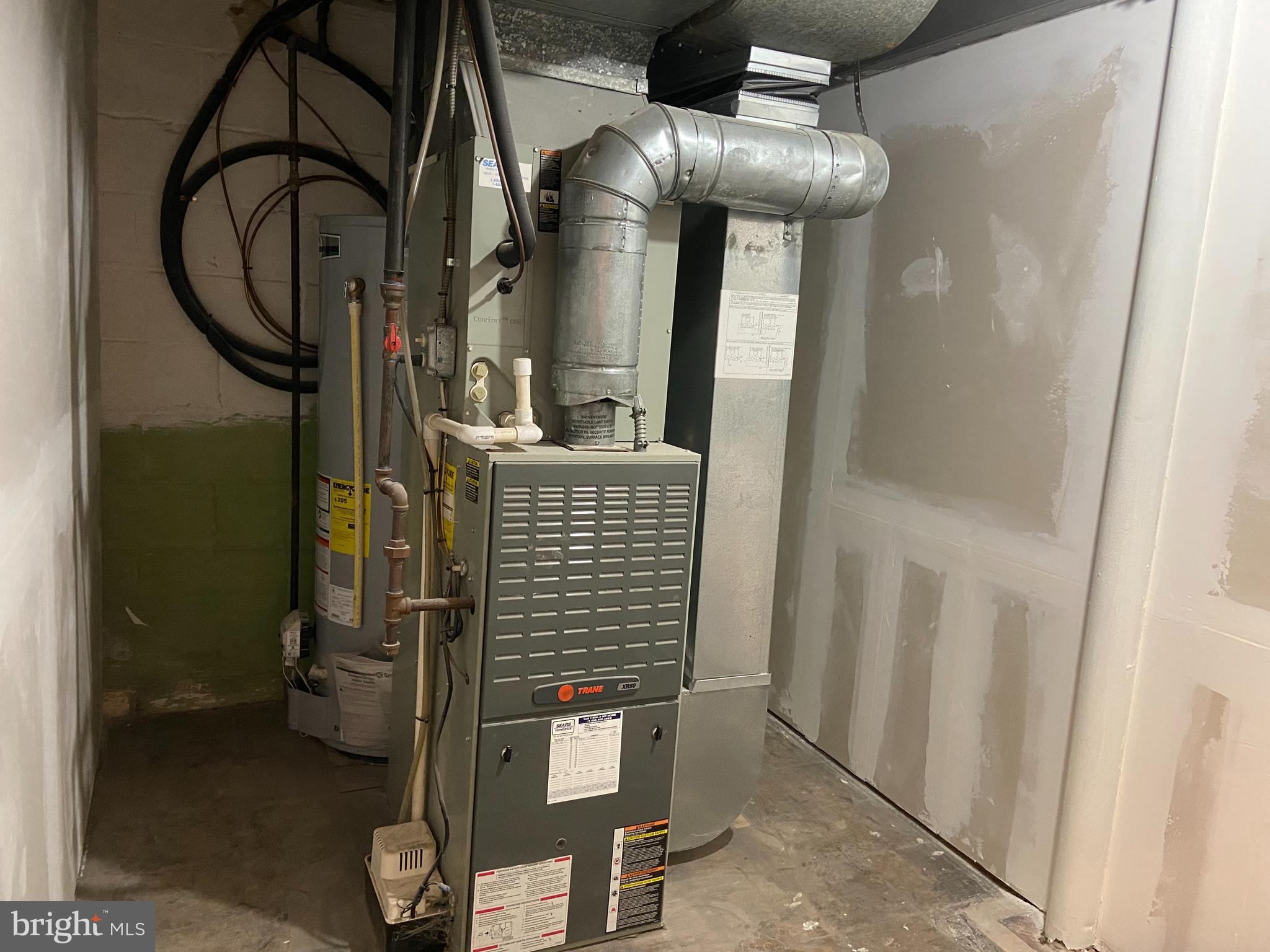 WEST EDMONDALE - Residential