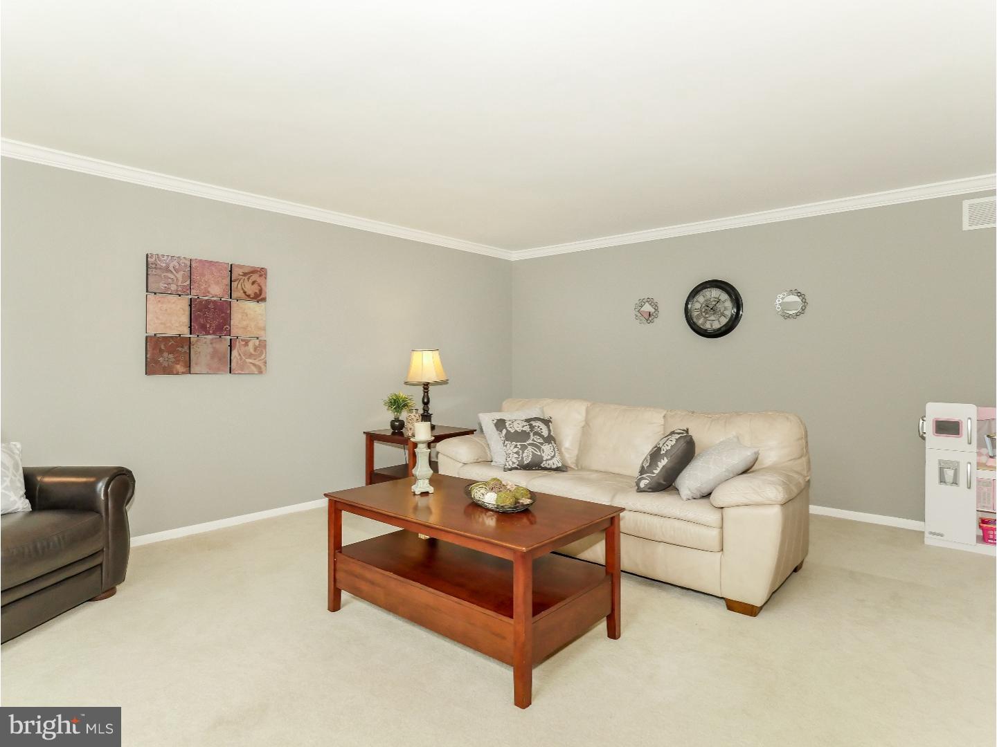 EAST RIDGE - Residential