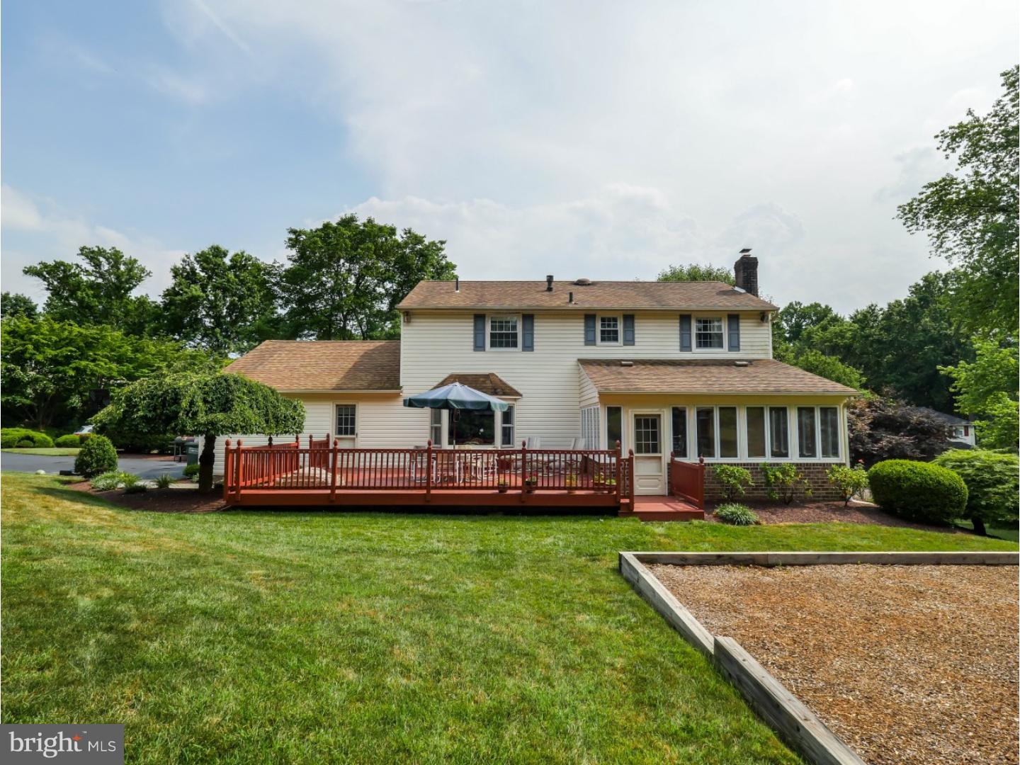 EAST RIDGE - Residential