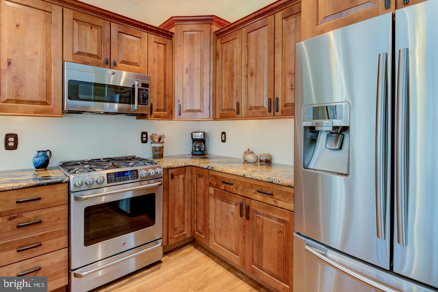 AUTUMN HILLS - Residential