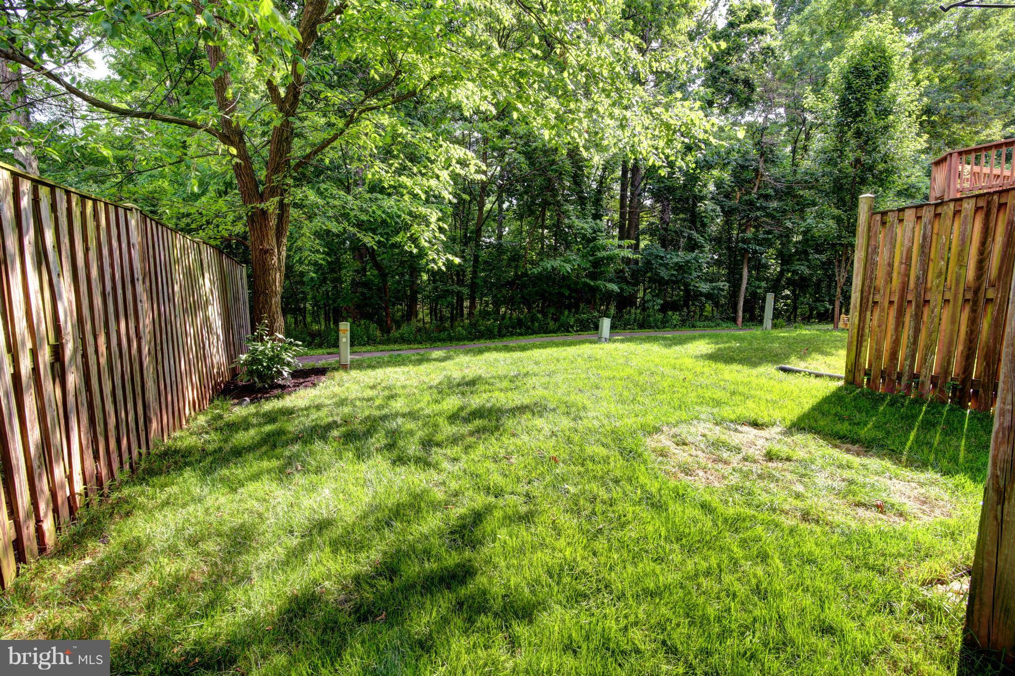 ASHBURN VILLAGE - Residential