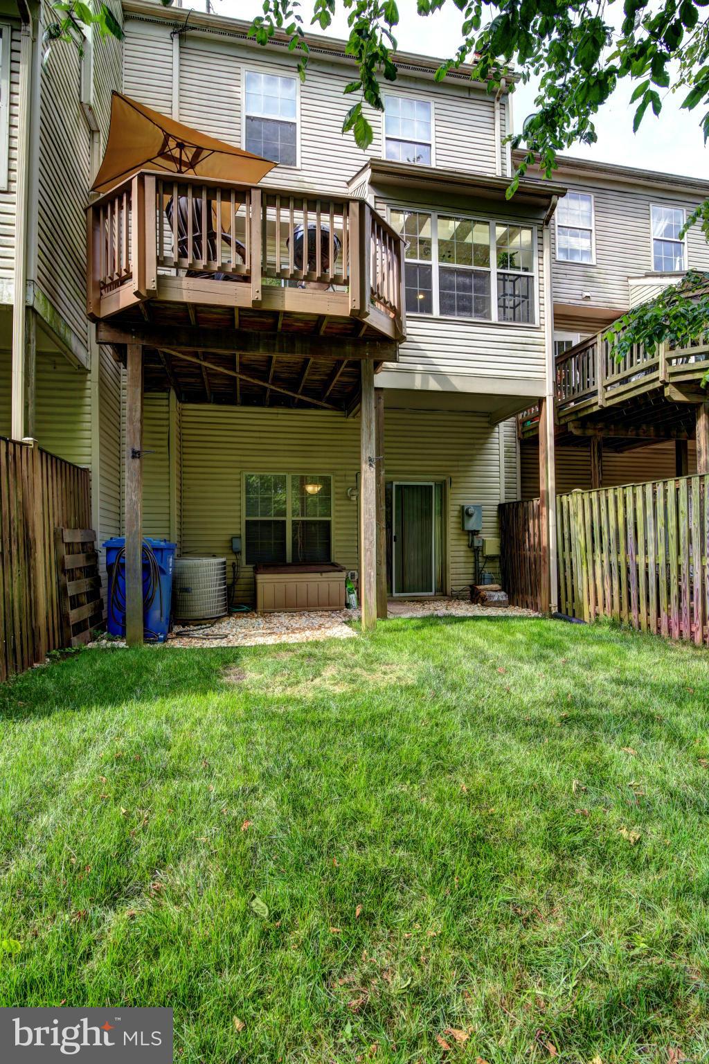 ASHBURN VILLAGE - Residential