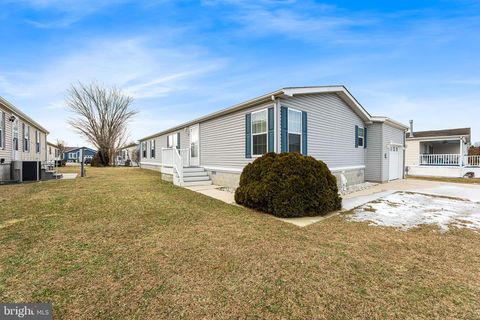 Mobile Home For Sale - 25 Kings Crossing<br/> LEWES, DE 19958