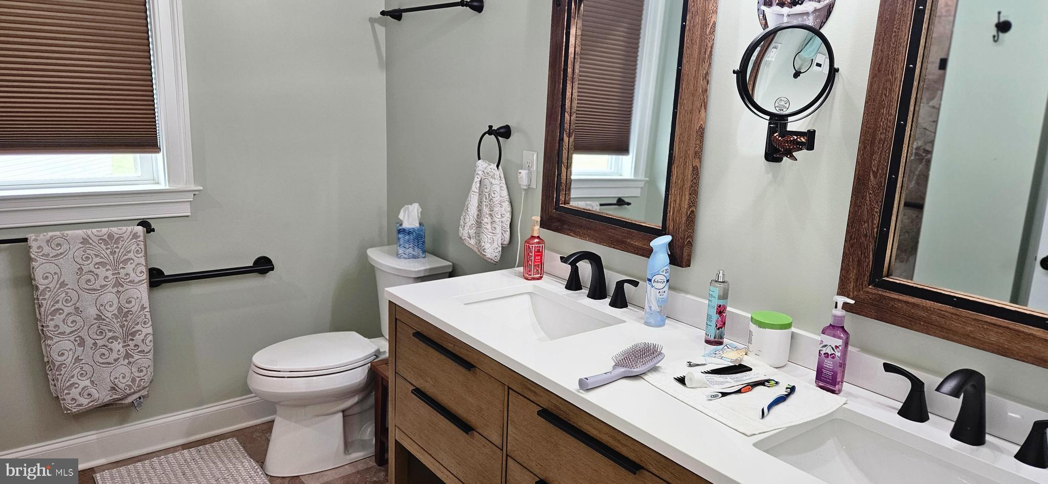 RIVER RIDGE - Residential