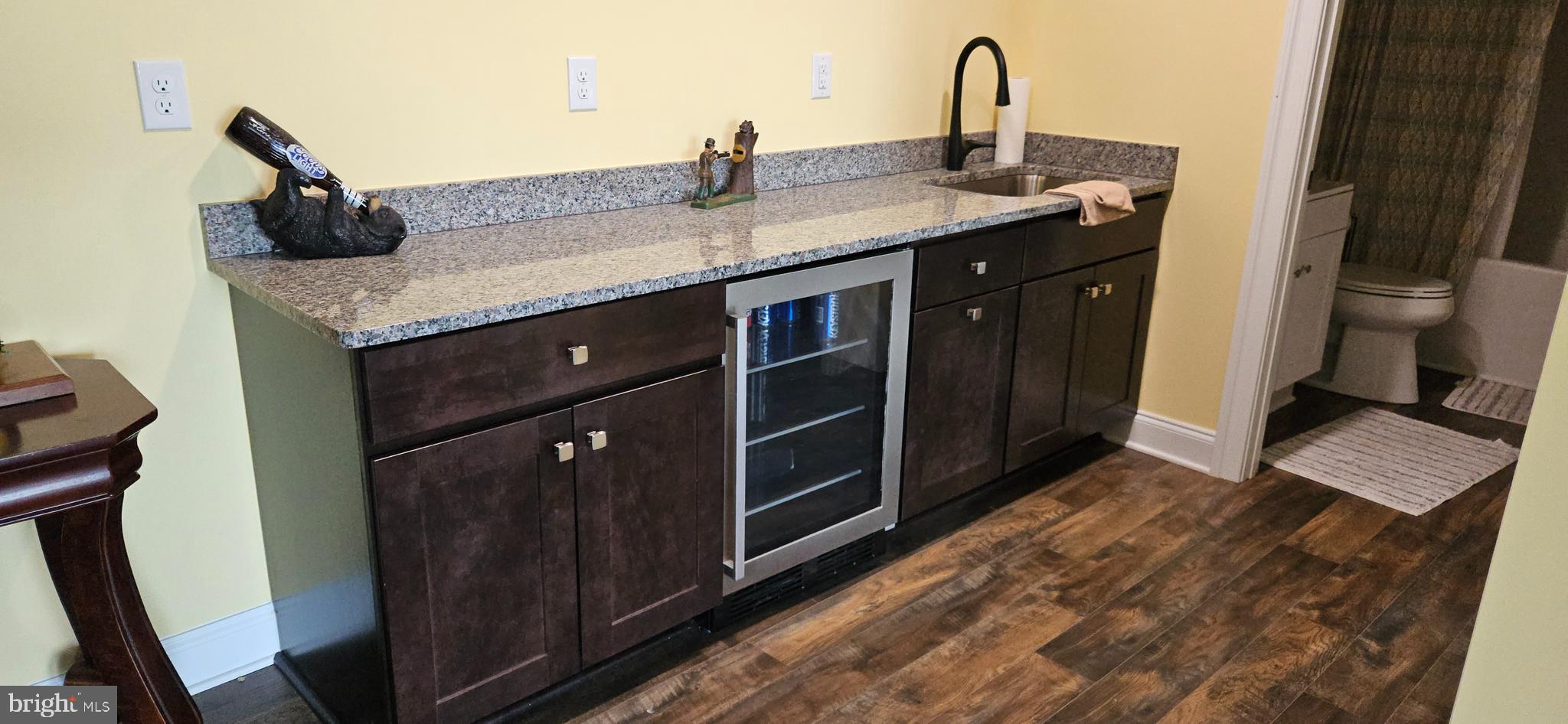 RIVER RIDGE - Residential