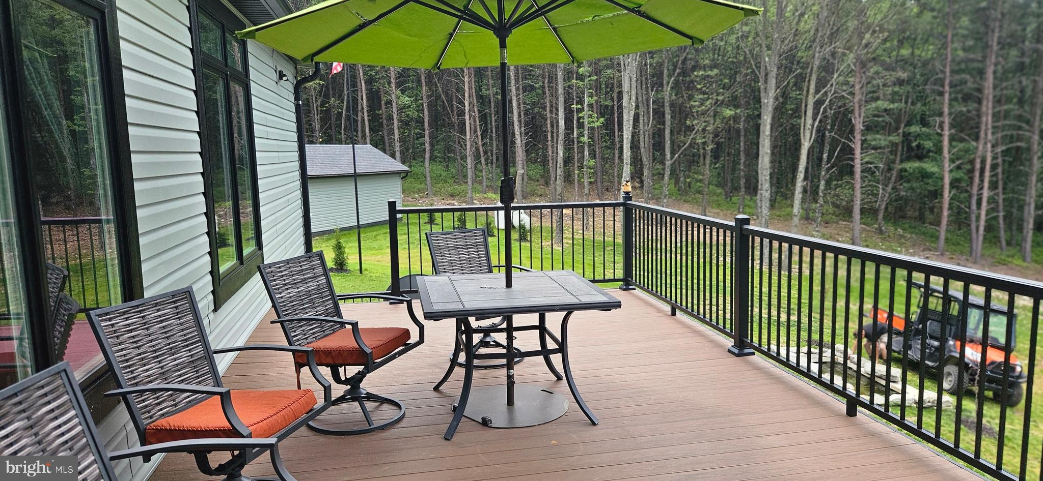 RIVER RIDGE - Residential