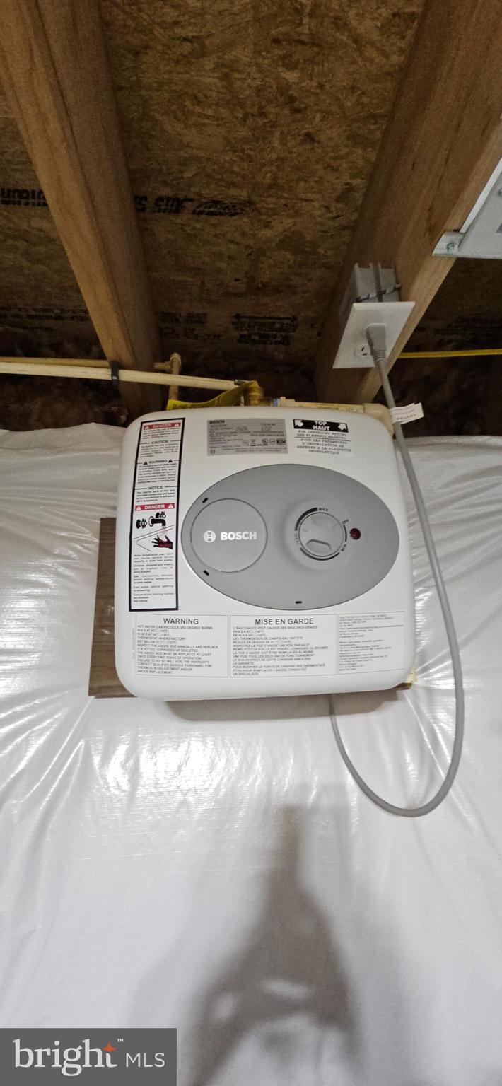 RIVER RIDGE - Residential